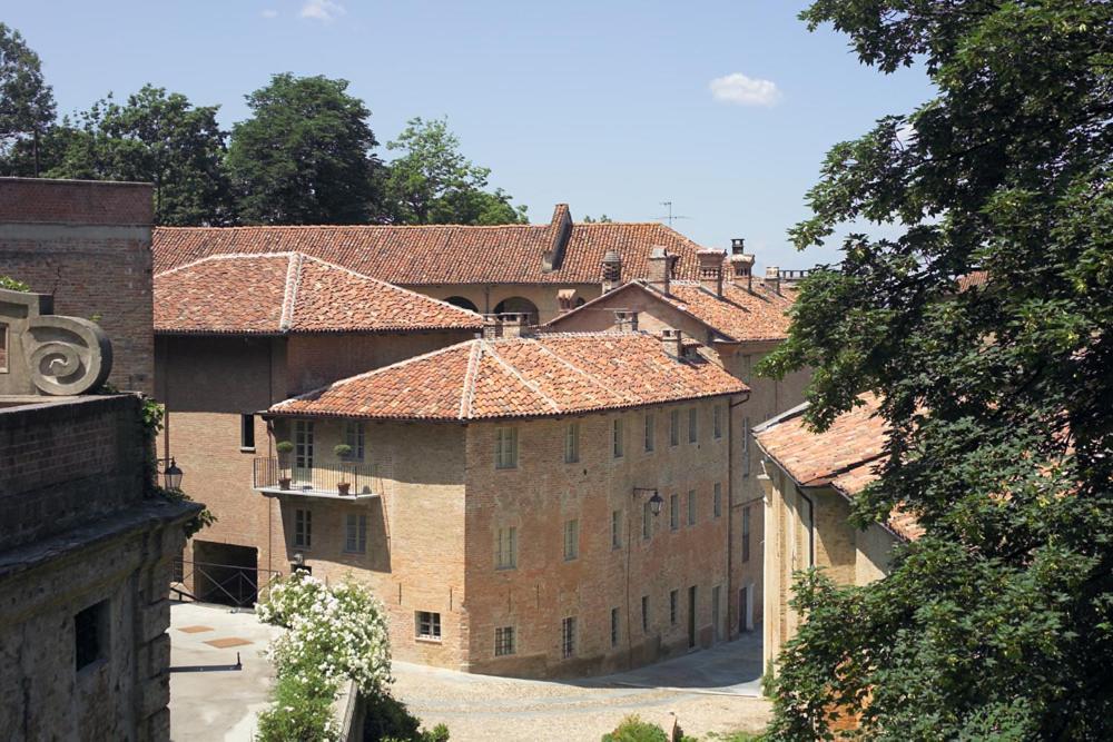 San Martino Alfieri Marchesi Alfieri - Cantine E Ospitalita المظهر الخارجي الصورة