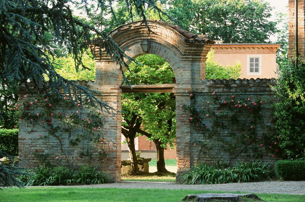San Martino Alfieri Marchesi Alfieri - Cantine E Ospitalita المظهر الخارجي الصورة